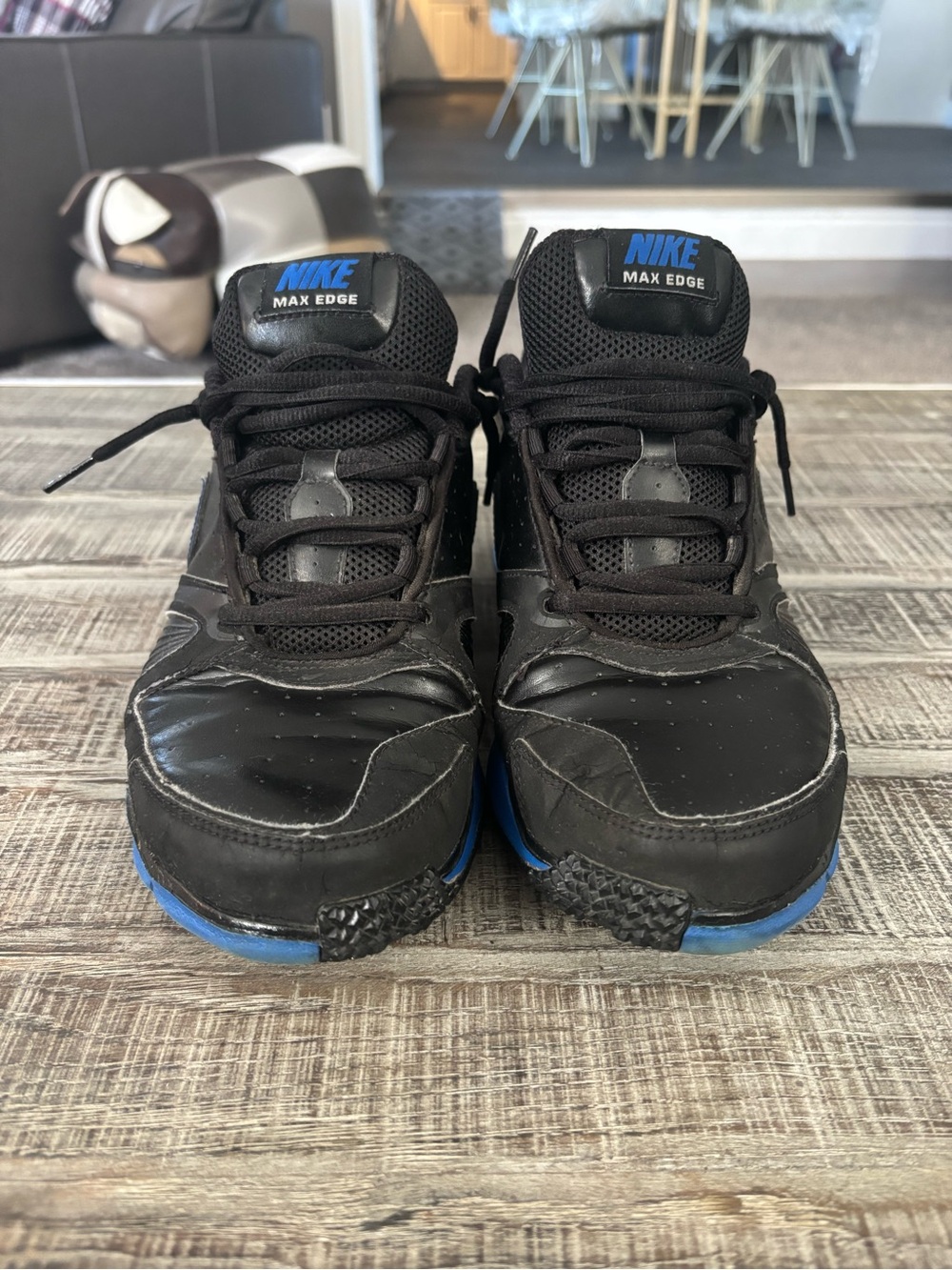 Nike Max Edge Men's Black and Blue Athletic Sneakers
